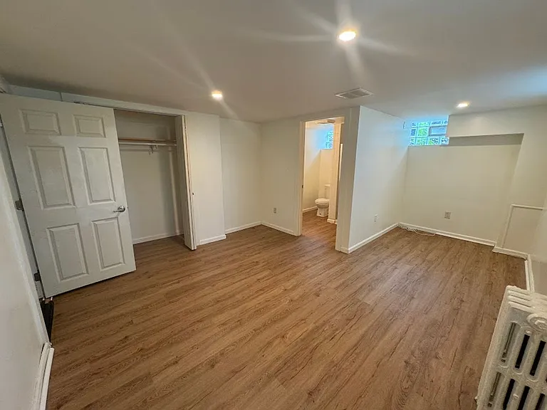 5506 Fifth Avenue — Photo 188