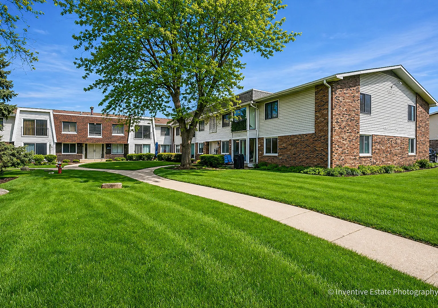 2 bed, 1150 sqft, $2,000 — Photo 4