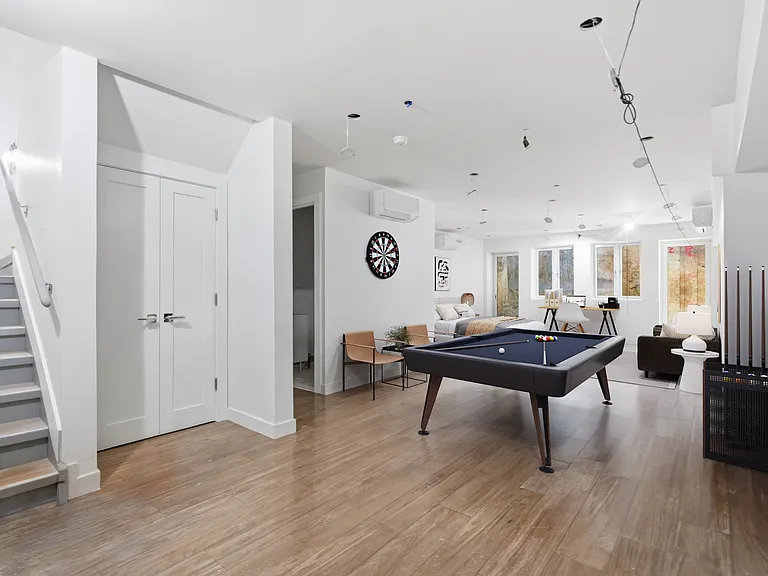461 Lexington Ave #1B — Photo 7