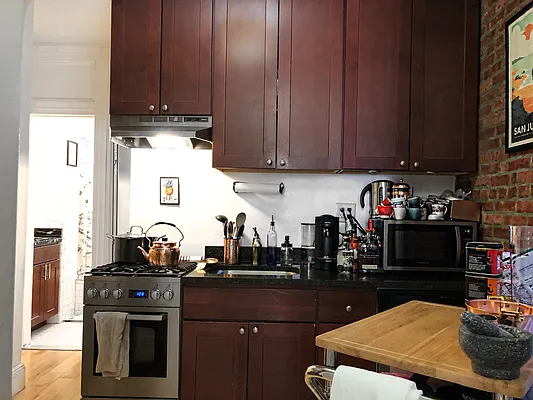 Rented by LJ Sloane Management | media 46