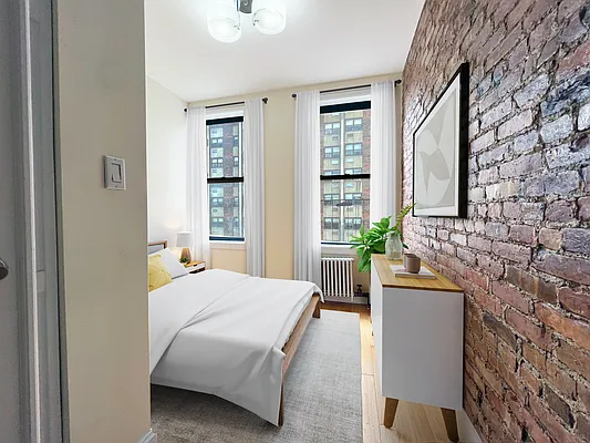 Rented by Bohemia Realty Group | media 6