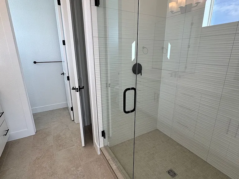 707 Saddle Dr — Photo 4