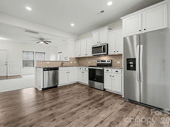 3rd image of 23156 Goose Down Ln