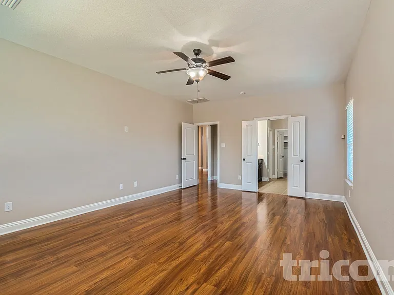 409 Montgomery Ave — Photo 18