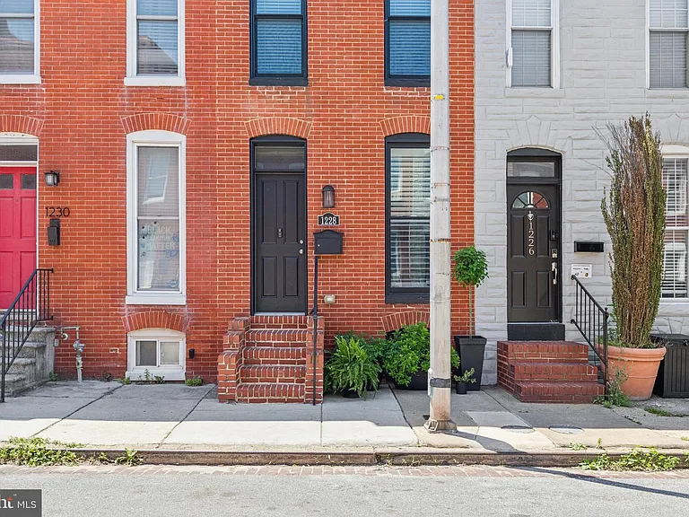 1228 Patapsco St — Photo 39