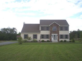 120 Abbey Rd, Poestenkill, NY 12140