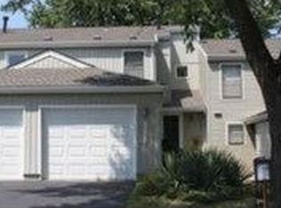 10844 Woodward St, Overland Park, KS 66210