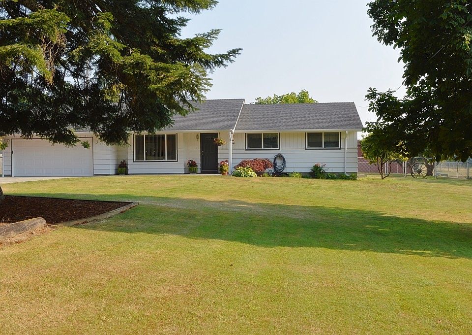 1st image of 3720 92nd St E