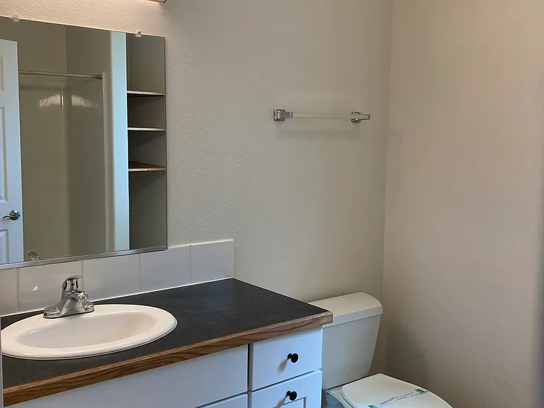 405 SE Fir Villa Rd — Photo 19