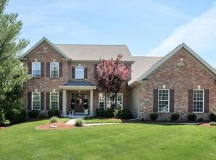 1125 Kiefer Ridge Ct, Ballwin, MO 63021