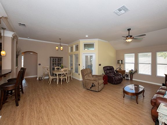 5th image of 165 Heron Oaks