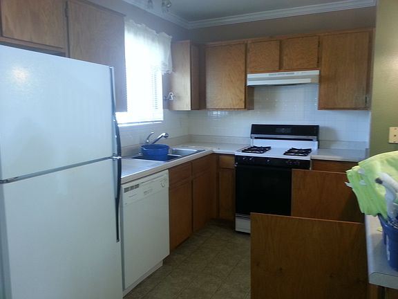 4th image of 99 N 1850 W APT 24