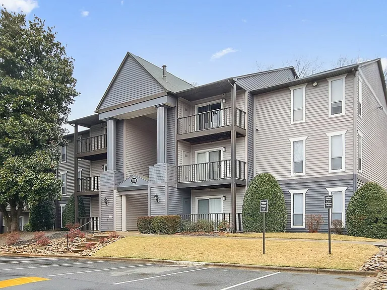 Rise Sunridge — Photo 37