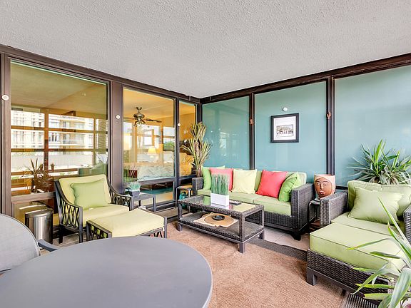 5th image of 4808 N 24th St Unit 203