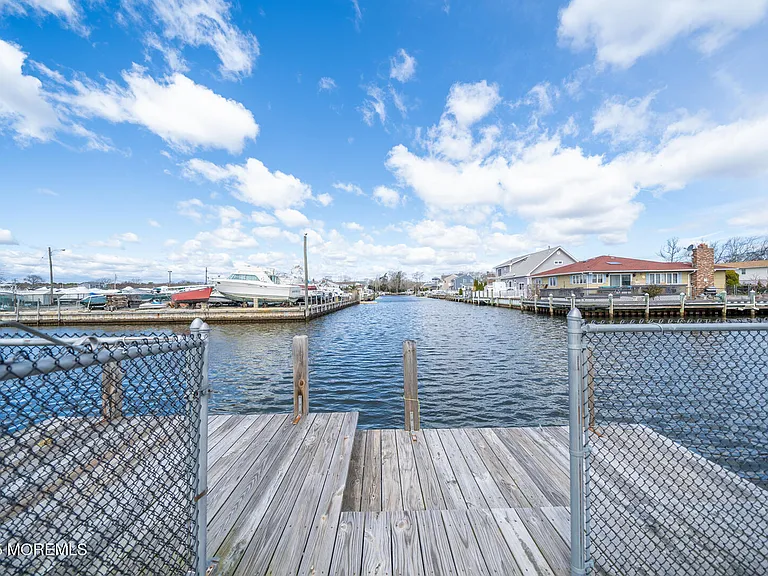 58 E Lagoona Dr — Photo 26