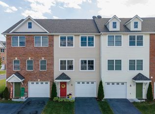 372 Tanzanite Dr, Harrisonburg, VA 22801