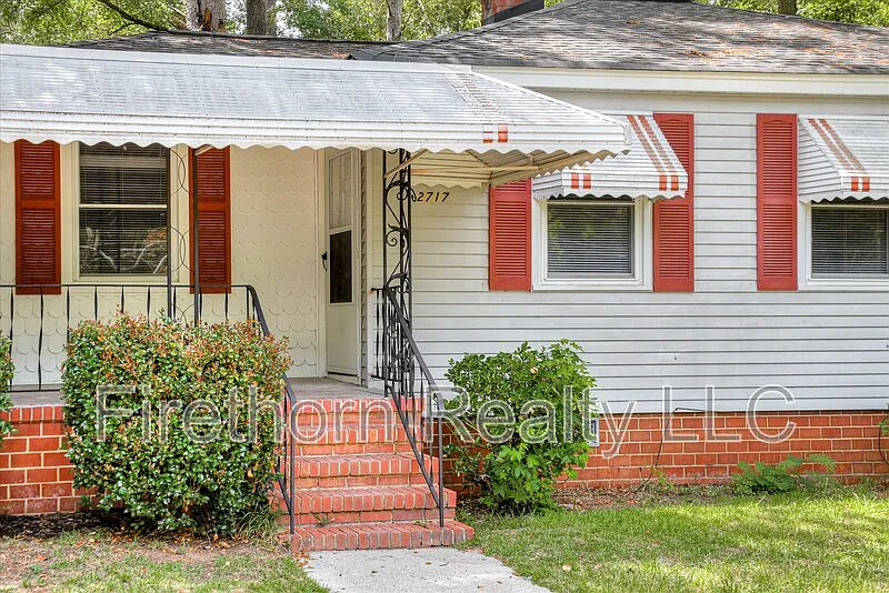 2 bed, 1.0 bath, 954 sqft, $1,250 — Photo 4