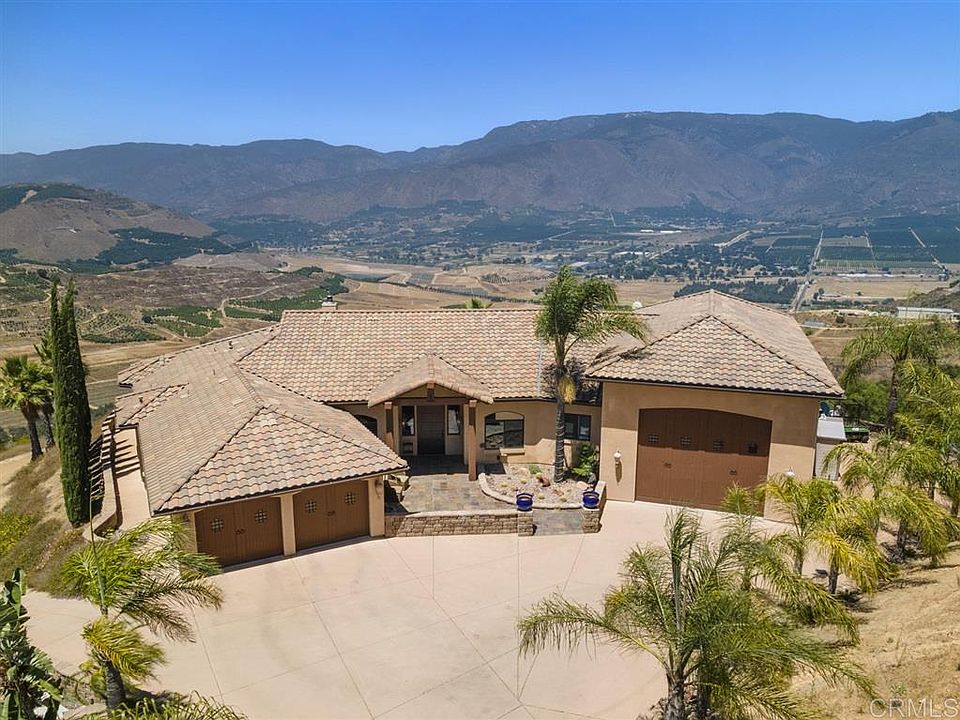 1st image of 14012 Pauma Vista Dr