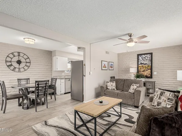 5518 E Lindstrom Lane #A12, Mesa, AZ 85215