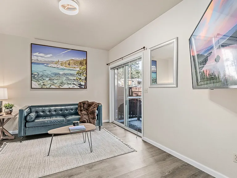 11344 Forest Ln — Photo 10