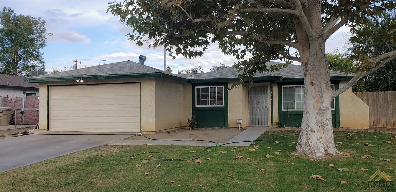 8937 Ruben St, Lamont, CA 93241 | Zillow