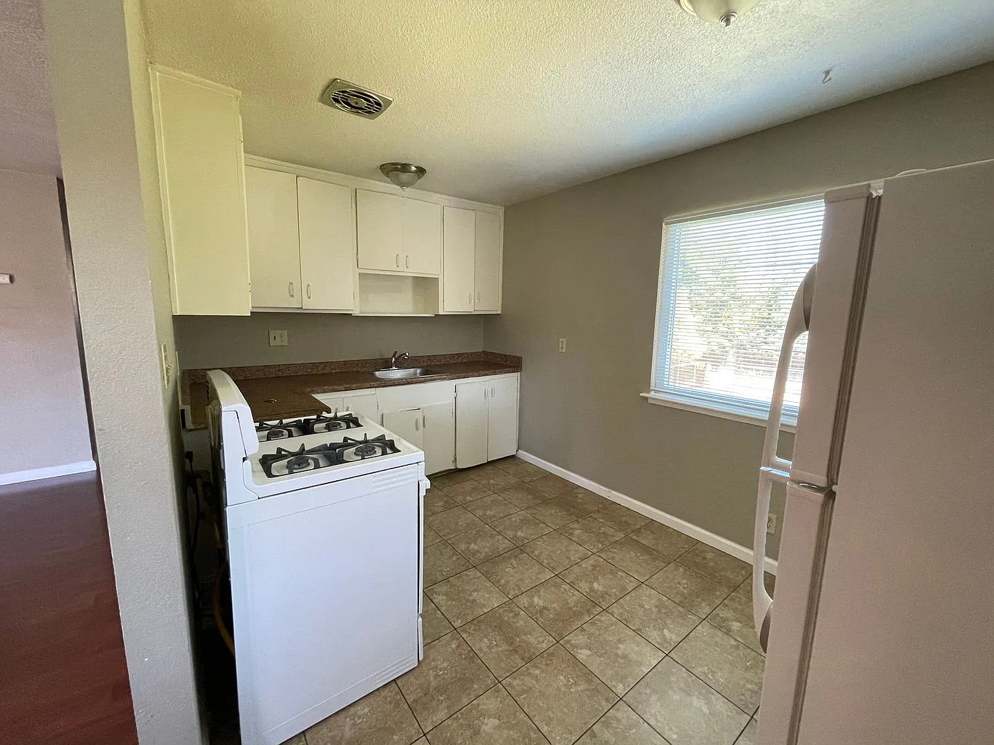 7535 Cook Ave — Photo 4