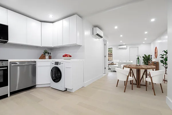 Rented by Platinum Properties | media 12