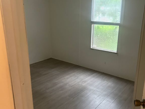 2nd image of 1265 Barmel St Lot 8