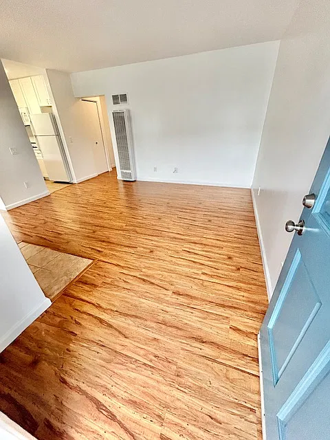 2 bed, 732 sqft, $2,750 — Photo 3