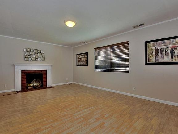 4th image of 1268 N San Pedro St #0