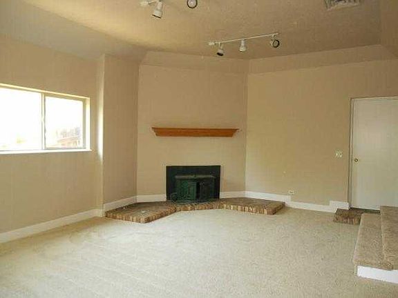 Formal Family Room