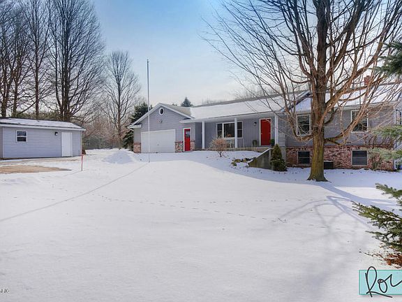 2nd image of 928 133rd Ave