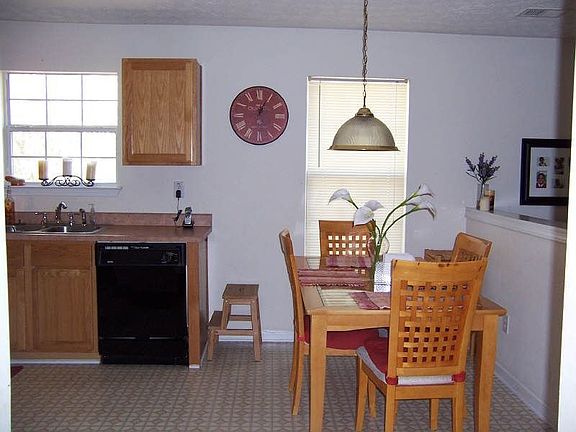 4th image of 5804 Wellborn Creek Dr