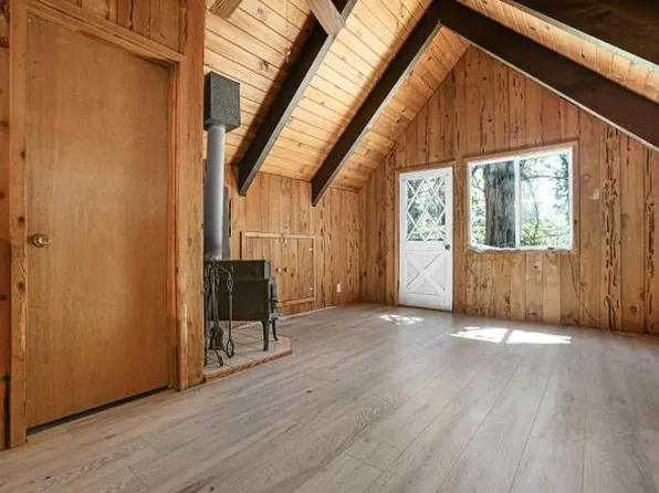 5980 Pony Express Trl, Pollock Pines, CA