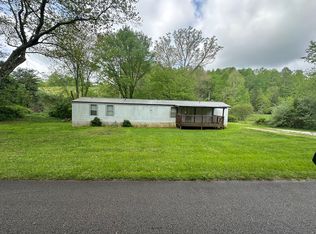 717 Hellard Rd, Annville, KY 40402