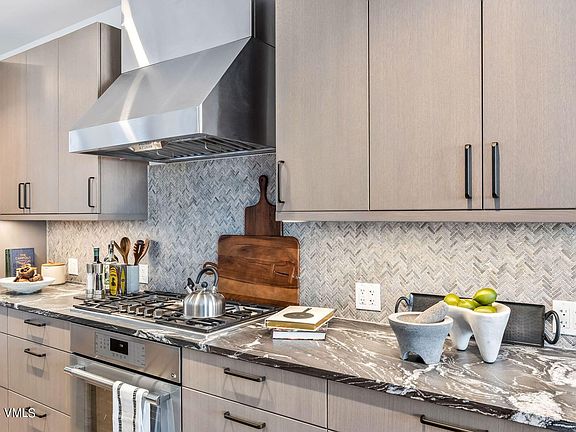 3rd image of 38462 Highway 6 Townhome | 5