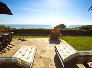 11378 Tonga St - Houses in Malibu, CA