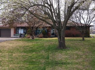 1505 E 13th St, Centralia, IL 62801