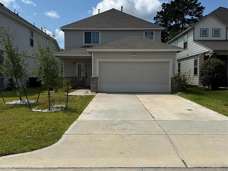 3676 Cub Dr — Photo 1