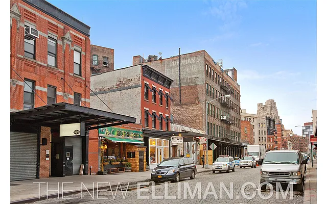 Rented by Douglas Elliman | media 5