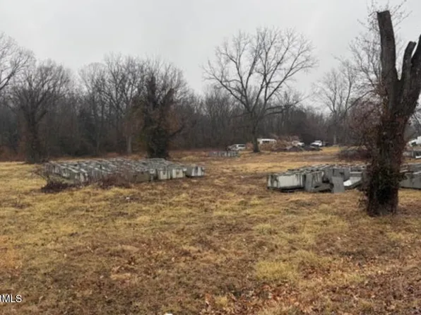 218 State Road Ave, New Bloomfield, MO 65063