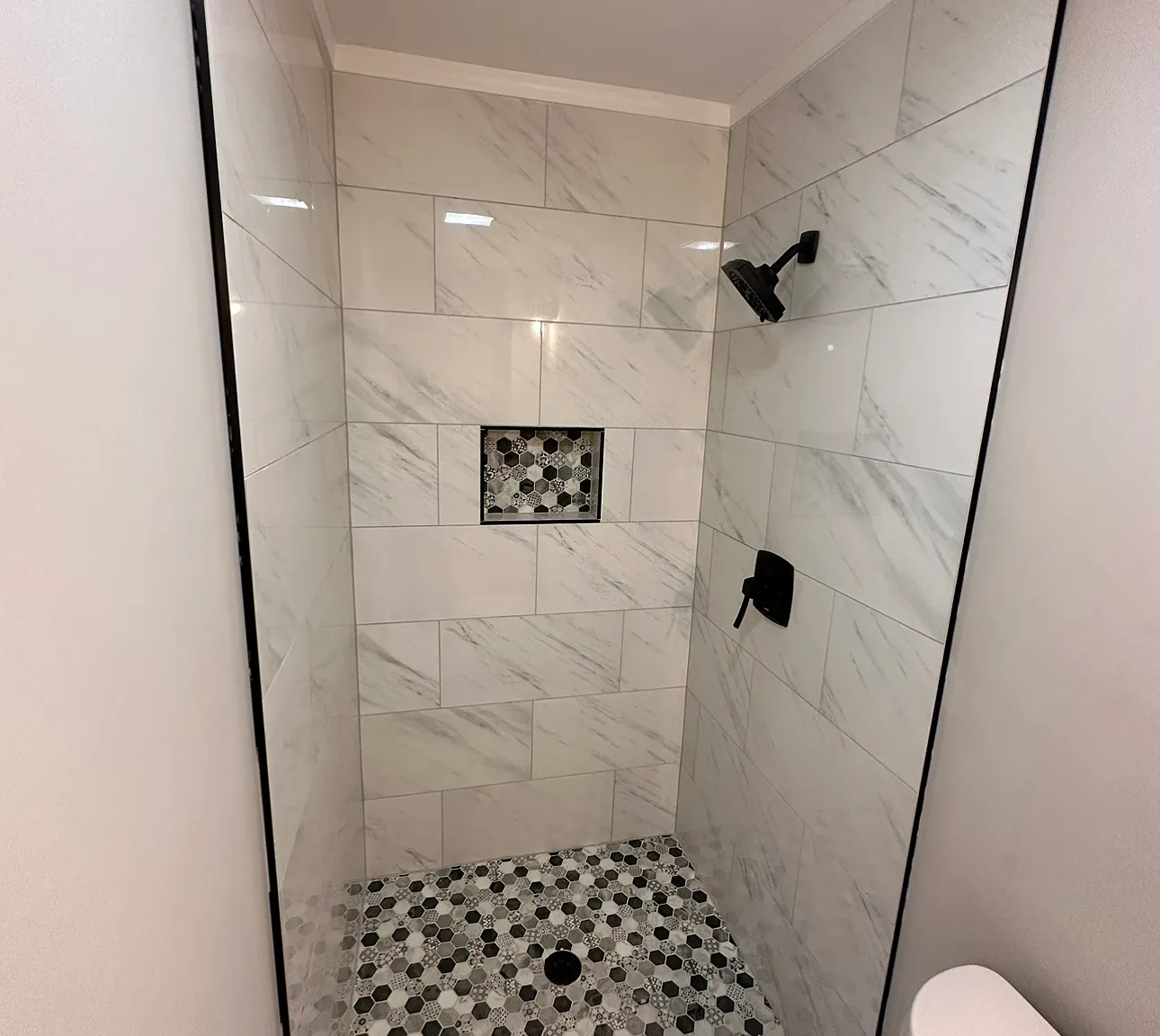 406 Carey Dr SE — Photo 4