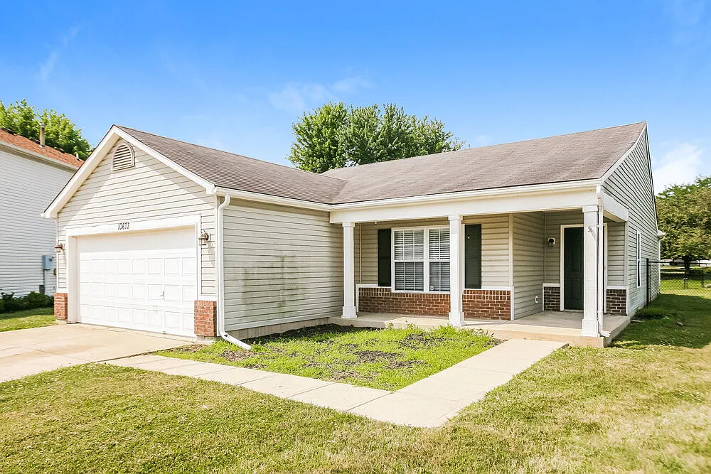 3 bed, 2.0 bath, 1534 sqft, $2,610 — Photo 3