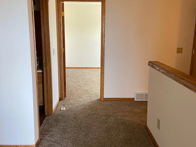514 N Westmount Dr #1 — Photo 15