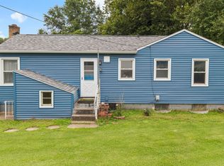 943 28th Ave, Rock Island, IL 61201