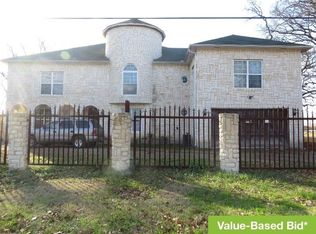 10616 Grady Ln, Dallas, TX 75217