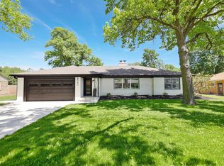 422 S Waverly Dr, Wichita, KS 67218