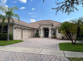 3817 Golden Feather Way, Kissimmee, FL 34746