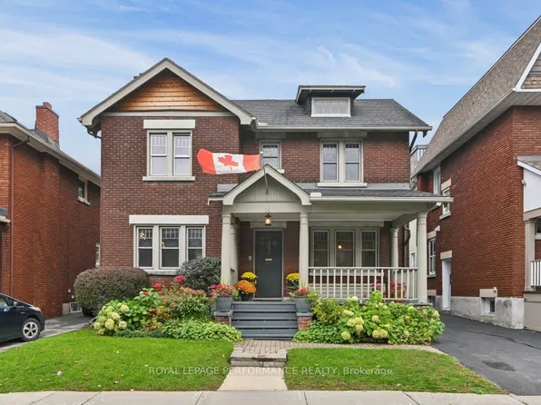 16 Renfrew Ave, Ottawa, ON K1S 1Z3