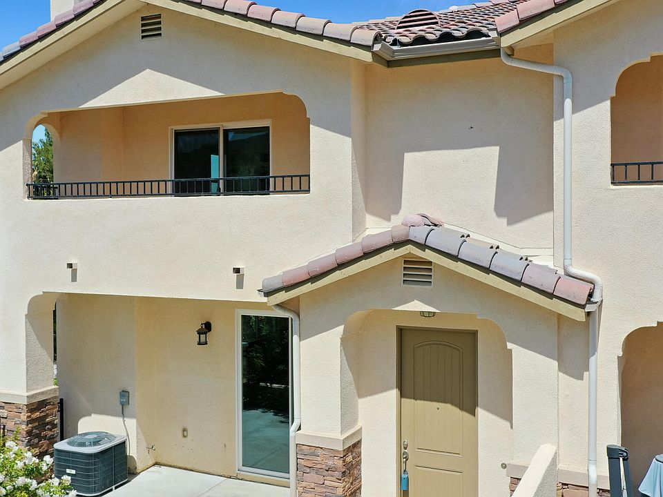 1st image of 311 Newbury Vista Ln